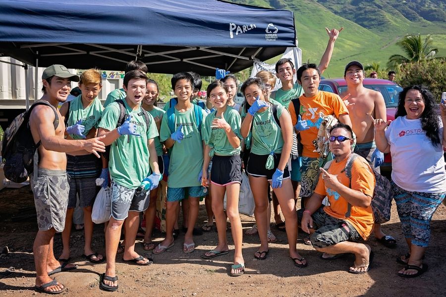 Kanu Hawaii community volunteers working together to make positive change across the Hawaiian Islands